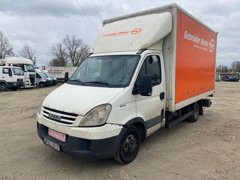 Iveco Daily 40 C 15 - Koffer + DHollandia LBW - الشاحنات الصغيرة صندوق مغلق: صور 2 Iveco Daily 40 C 15 - Koffer + DHollandia LBW - الشاحنات الصغيرة صندوق مغلق: صور 2