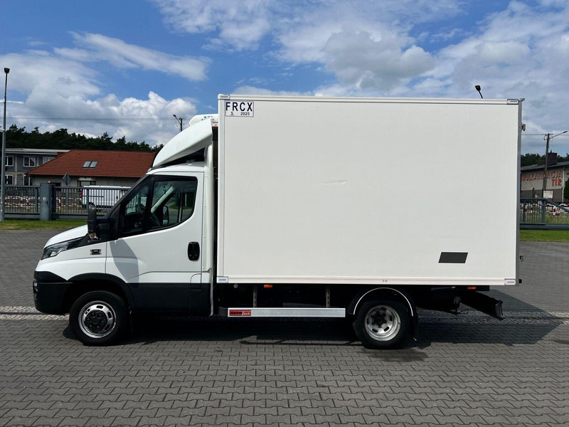 Iveco Daily 50C15 Kontener Mroźnia/Chłodnia 3x Drzwi ThermoKing V 300 - الشاحنات الصغيرة المبردة: صور 2 Iveco Daily 50C15 Kontener Mroźnia/Chłodnia 3x Drzwi ThermoKing V 300 - الشاحنات الصغيرة المبردة: صور 2