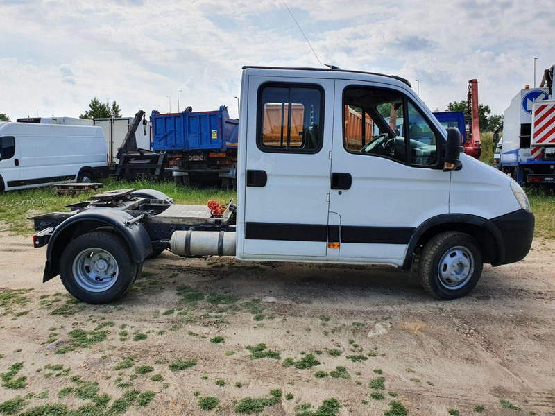 Iveco Daily 50C17 DOKA BE Mini Trekker - SZM - 3.5t - شاحنة جرار: صور 4 Iveco Daily 50C17 DOKA BE Mini Trekker - SZM - 3.5t - شاحنة جرار: صور 4