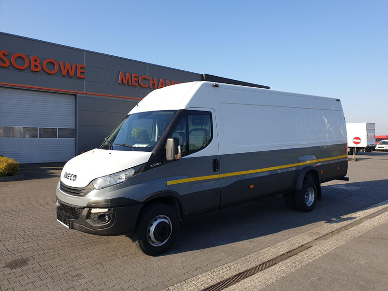 Iveco Daily 60C18 FURGON L4H2 - الشاحنات الصغيرة صندوق مغلق: صور 1 Iveco Daily 60C18 FURGON L4H2 - الشاحنات الصغيرة صندوق مغلق: صور 1