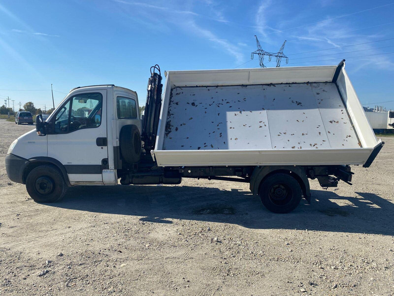 Iveco Daily 65 C 18 - 3 sided Tipper + HIAB 033T Crane - قلاب صغير: صور 4 Iveco Daily 65 C 18 - 3 sided Tipper + HIAB 033T Crane - قلاب صغير: صور 4