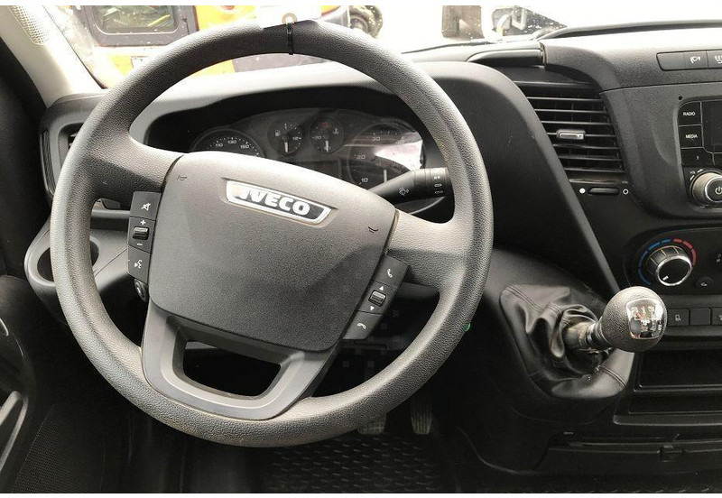 Iveco Daily CCB 35S14 D - Doka flatbed 4x4 - الشاحنات الصغيرة المسطحة, الشاحنات الصغيرة كابينة مزدوجة: صور 4 Iveco Daily CCB 35S14 D - Doka flatbed 4x4 - الشاحنات الصغيرة المسطحة, الشاحنات الصغيرة كابينة مزدوجة: صور 4