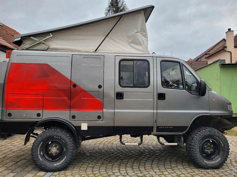 Iveco SCAM SMT 35. 3D 4x4 Off Road Van - الشاحنات الصغيرة صندوق مغلق: صور 4 Iveco SCAM SMT 35. 3D 4x4 Off Road Van - الشاحنات الصغيرة صندوق مغلق: صور 4
