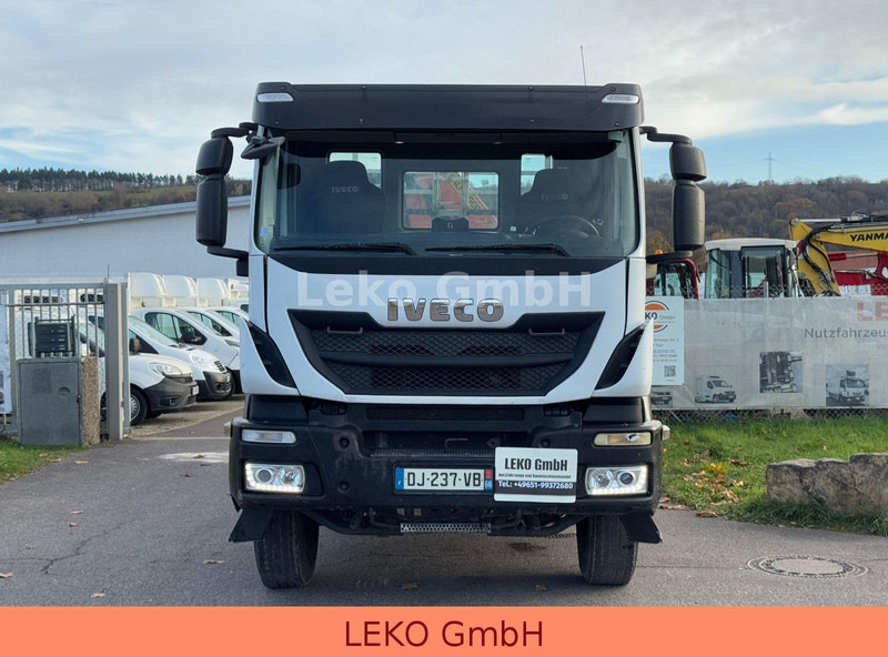 Iveco Trakker 450 Mit Kran( Palfinger PK 22002 .EH) - شاحنات مسطحة, شاحنة كرين: صور 3 Iveco Trakker 450 Mit Kran( Palfinger PK 22002 .EH) - شاحنات مسطحة, شاحنة كرين: صور 3