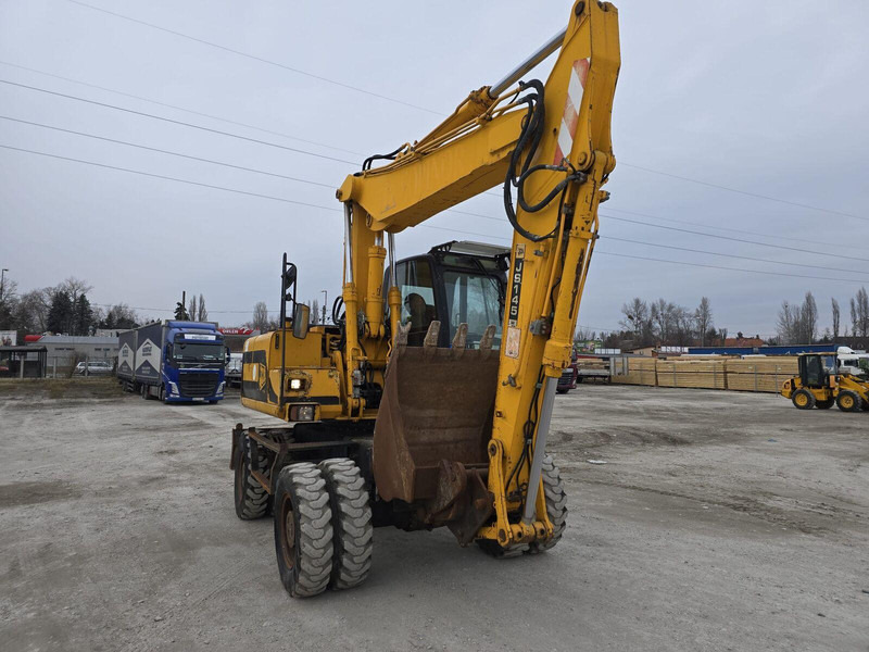 JCB JS 145W - Rubber wheel excavator - حفارة على عجلات: صور 3 JCB JS 145W - Rubber wheel excavator - حفارة على عجلات: صور 3