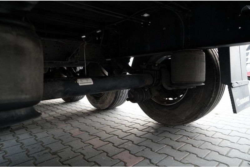 نصف مقطورة مسطحة Krone / NACZEPA  PLATFORMA / OŚ PODNOSZONA / KOSZ NA PALETY: صور 17