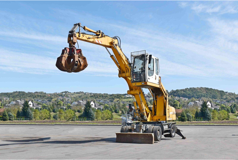 Liebherr PELLE A316 - حفارة على عجلات: صور 4 Liebherr PELLE A316 - حفارة على عجلات: صور 4