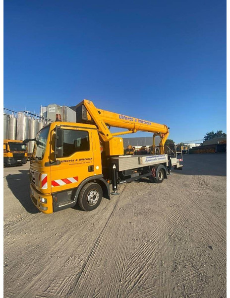 MAN Lifting basket - Ruthmann T330 33 m - مصاعد الازدهار محمولة على شاحنة, شاحنة كرين: صور 4 MAN Lifting basket - Ruthmann T330 33 m - مصاعد الازدهار محمولة على شاحنة, شاحنة كرين: صور 4