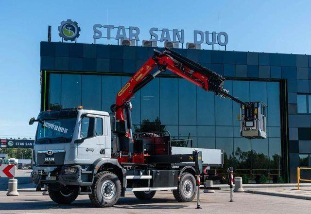 MAN TGM 18.320 4x4 PALFINGER PK 27002 Basket NEW ! - شاحنات مسطحة, شاحنة كرين: صور 3 MAN TGM 18.320 4x4 PALFINGER PK 27002 Basket NEW ! - شاحنات مسطحة, شاحنة كرين: صور 3