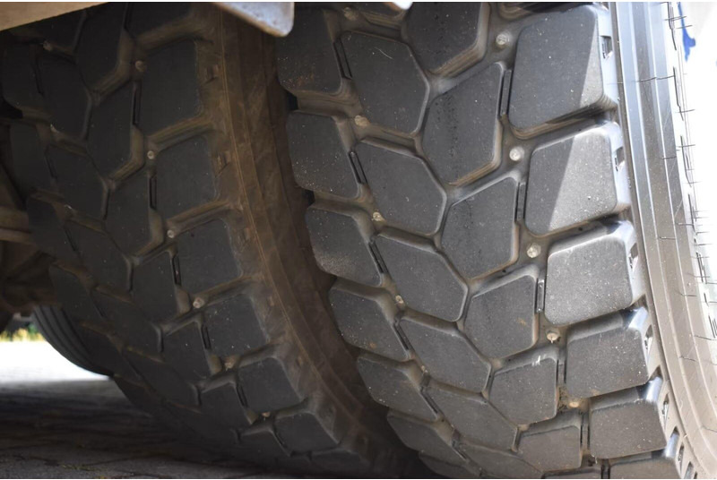 فراغ شاحنة MAN TGS 26.440 - Vacuum truck: صور 9