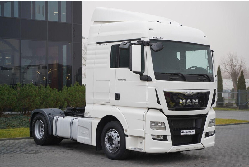 MAN TGX 18. 440 / XLX / RETARDER / - شاحنة جرار: صور 4 MAN TGX 18. 440 / XLX / RETARDER / - شاحنة جرار: صور 4