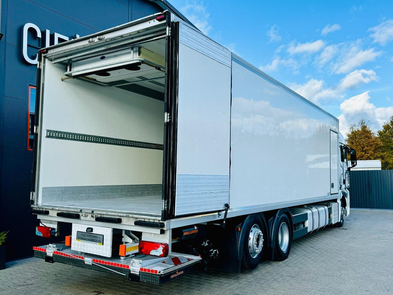 MAN TGX 26.440 // E6 // chłodnia z windą // 22 Epal // sypialka إيجار MAN TGX 26.440 // E6 // chłodnia z windą // 22 Epal // sypialka: صور 13 MAN TGX 26.440 // E6 // chłodnia z windą // 22 Epal // sypialka إيجار MAN TGX 26.440 // E6 // chłodnia z windą // 22 Epal // sypialka: صور 13