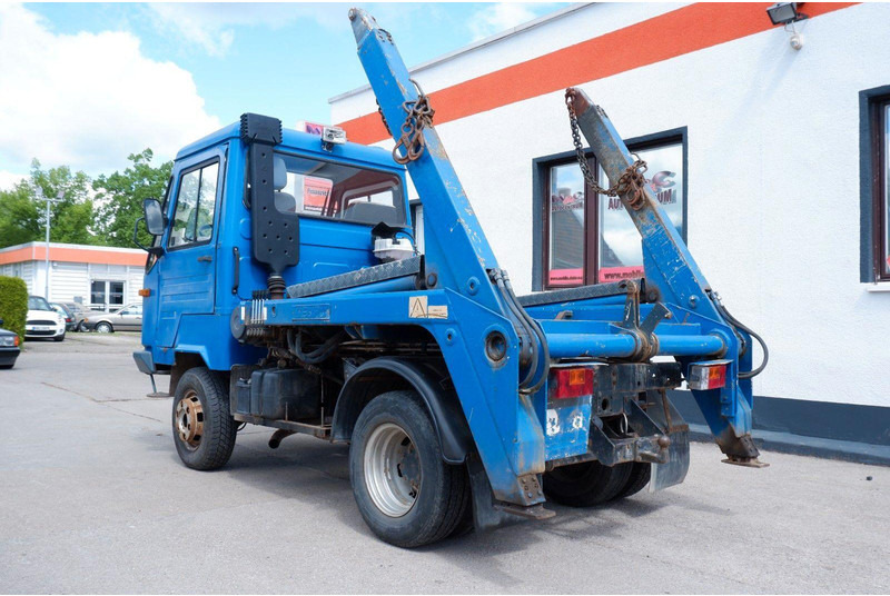 MULTICAR Champion 4x4 - Skip loader - شاحنات قابلة للفك شاحنة: صور 3 MULTICAR Champion 4x4 - Skip loader - شاحنات قابلة للفك شاحنة: صور 3