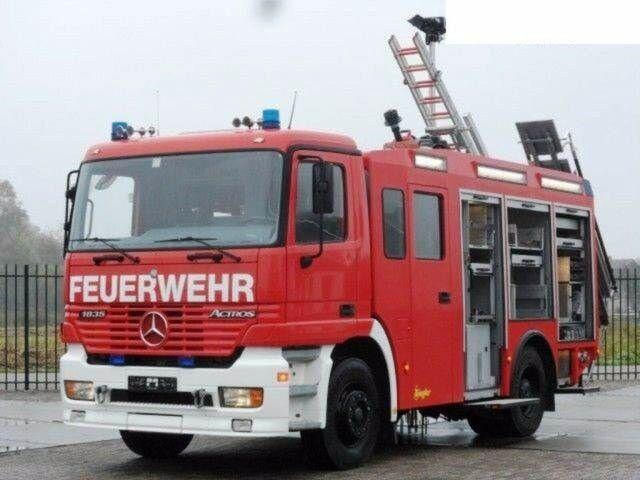 Mercedes-Benz ACTROS 1835 Feuerwehr 2080 L Fire Unit !! - المطافئ: صور 2 Mercedes-Benz ACTROS 1835 Feuerwehr 2080 L Fire Unit !! - المطافئ: صور 2