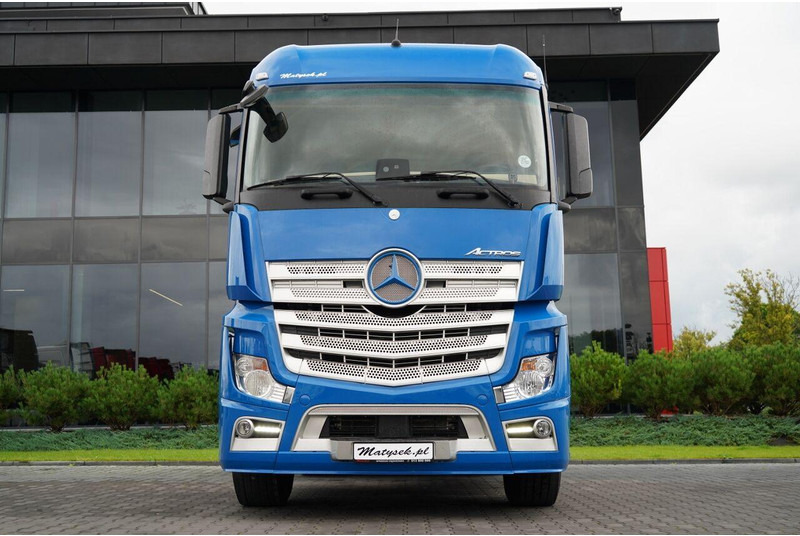 Mercedes-Benz ACTROS 1848 / STREAM SPACE / 2019 / ALUFELGI / PO KONTRAKCIE SER - شاحنة جرار: صور 3 Mercedes-Benz ACTROS 1848 / STREAM SPACE / 2019 / ALUFELGI / PO KONTRAKCIE SER - شاحنة جرار: صور 3