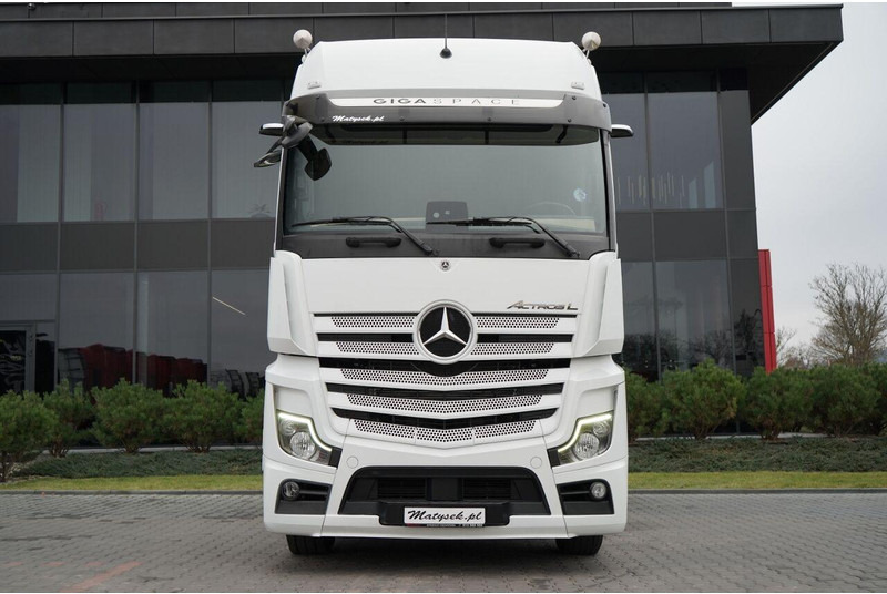 Mercedes-Benz ACTROS 1851 / RETARDER / GIGA SPACE / EURO 6 / SPROWADZONY - شاحنة جرار: صور 3 Mercedes-Benz ACTROS 1851 / RETARDER / GIGA SPACE / EURO 6 / SPROWADZONY - شاحنة جرار: صور 3
