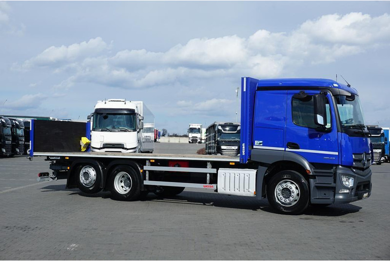 Mercedes-Benz ACTROS / 2543 / ACC / E 6 / PEŁNY ADR / PLATFORMA / ZAWIESIE POD - شاحنات مسطحة: صور 4 Mercedes-Benz ACTROS / 2543 / ACC / E 6 / PEŁNY ADR / PLATFORMA / ZAWIESIE POD - شاحنات مسطحة: صور 4