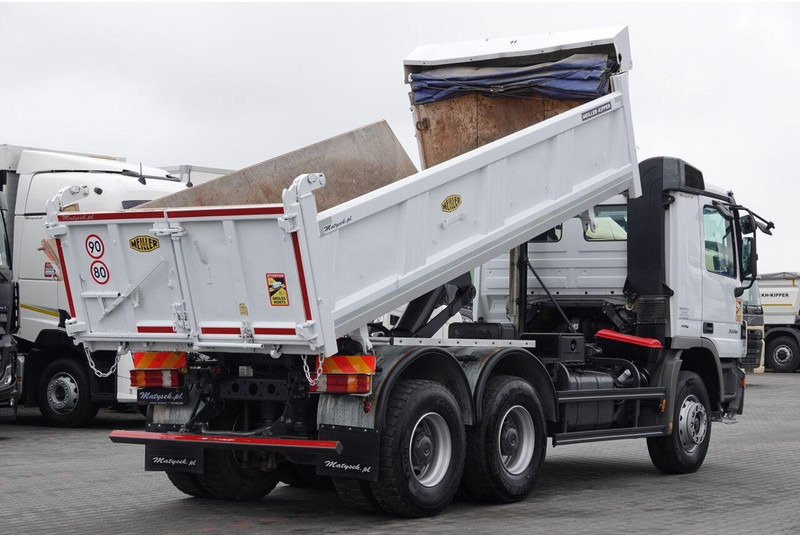 Mercedes-Benz ACTROS 3336 / 6x4 / WYWROTKA / BORDMATIC / HYDROBURTA / MEILLER - قلابات: صور 5 Mercedes-Benz ACTROS 3336 / 6x4 / WYWROTKA / BORDMATIC / HYDROBURTA / MEILLER - قلابات: صور 5