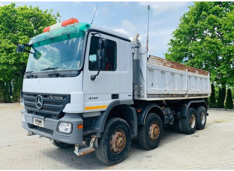 Mercedes-Benz ACTROS 4144 8x8 Tipper - قلابات: صور 3 Mercedes-Benz ACTROS 4144 8x8 Tipper - قلابات: صور 3