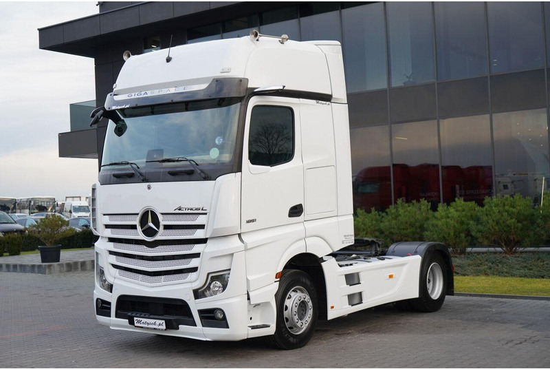 Mercedes-Benz ACTROS L 1851 / GIGA SPACE / RETARDER / 2022 R - شاحنة جرار: صور 2 Mercedes-Benz ACTROS L 1851 / GIGA SPACE / RETARDER / 2022 R - شاحنة جرار: صور 2