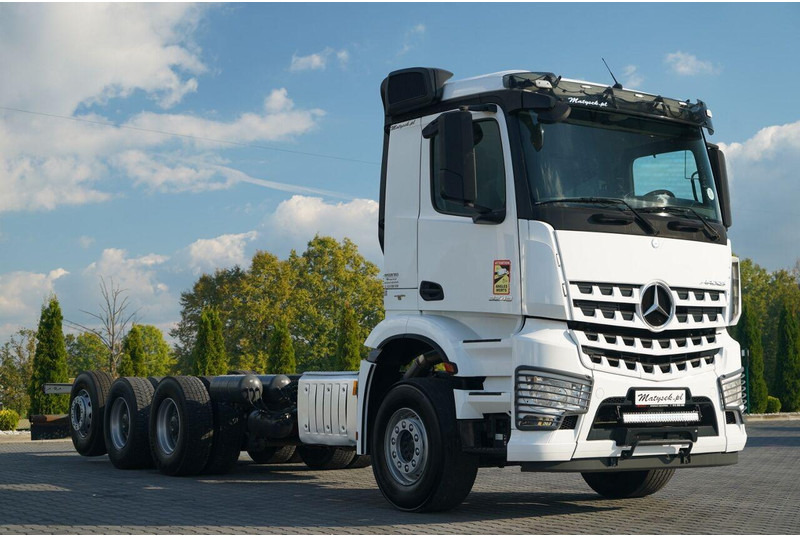 Mercedes-Benz AROCS 3248 / 8X4 / TRIDEM / RAMA POD ZABUDOWE 8 M / OŚ SKRETNA I - الشاسيه شاحنة: صور 1 Mercedes-Benz AROCS 3248 / 8X4 / TRIDEM / RAMA POD ZABUDOWE 8 M / OŚ SKRETNA I - الشاسيه شاحنة: صور 1