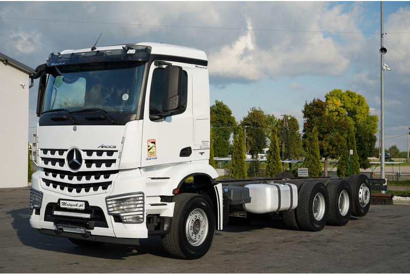 Mercedes-Benz AROCS 3248 / 8X4 / TRIDEM / RAMA POD ZABUDOWE 8 M / OŚ SKRETNA I - الشاسيه شاحنة: صور 3 Mercedes-Benz AROCS 3248 / 8X4 / TRIDEM / RAMA POD ZABUDOWE 8 M / OŚ SKRETNA I - الشاسيه شاحنة: صور 3