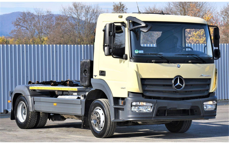 Mercedes-Benz ATEGO 1221 * ABROLLKIPPER * TOPZUSTAND - شاحنة ذات الخطاف: صور 3 Mercedes-Benz ATEGO 1221 * ABROLLKIPPER * TOPZUSTAND - شاحنة ذات الخطاف: صور 3