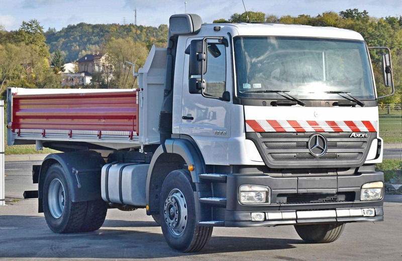Mercedes-Benz AXOR 1823 * KIPPER 4,45 m * TOPZUSTAND - قلابات: صور 4 Mercedes-Benz AXOR 1823 * KIPPER 4,45 m * TOPZUSTAND - قلابات: صور 4