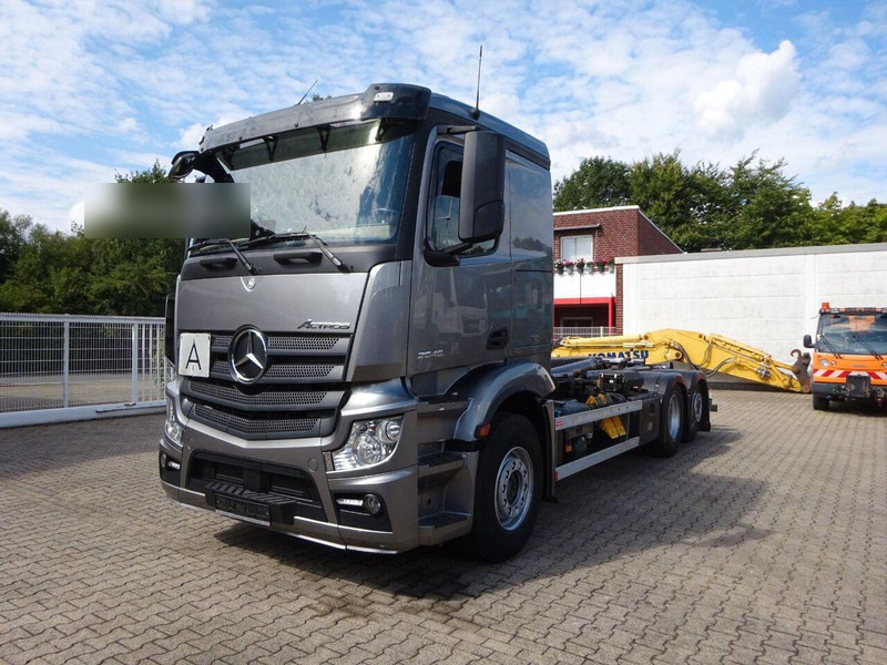 Mercedes-Benz Actros 2545 Hook lift truck 6x2 - شاحنة ذات الخطاف, شاحنة كرين: صور 1 Mercedes-Benz Actros 2545 Hook lift truck 6x2 - شاحنة ذات الخطاف, شاحنة كرين: صور 1