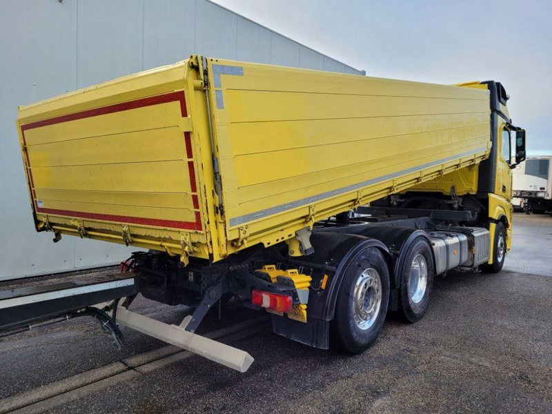 Mercedes-Benz Actros 2551 - قلابات: صور 4 Mercedes-Benz Actros 2551 - قلابات: صور 4