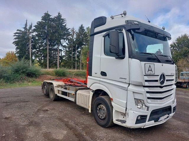 Mercedes-Benz Actros 2646 - شاحنة ذات الخطاف: صور 2 Mercedes-Benz Actros 2646 - شاحنة ذات الخطاف: صور 2