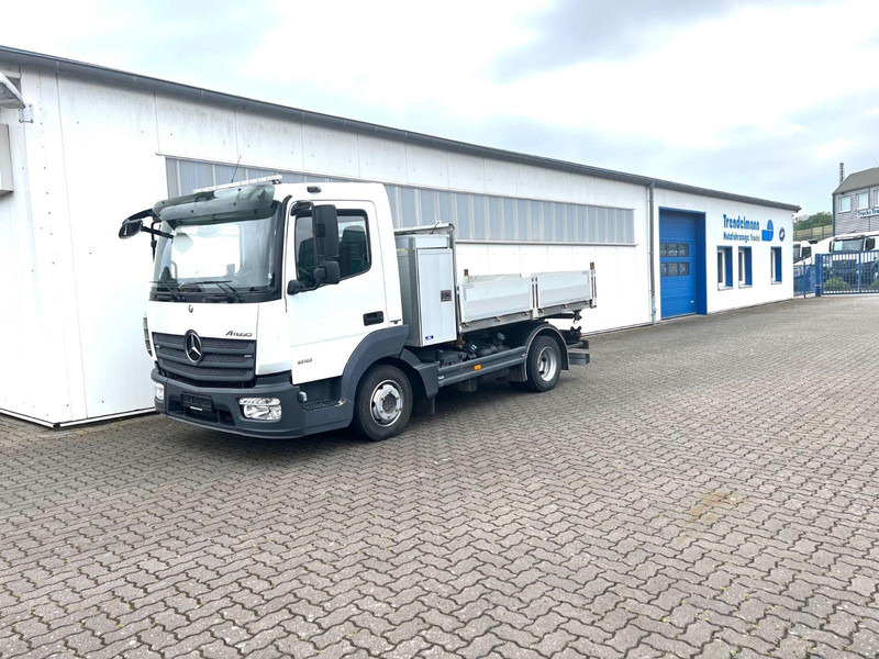 Mercedes-Benz Atego 3 8.18 4x2 3 Seiten Kipper - قلابات: صور 4 Mercedes-Benz Atego 3 8.18 4x2 3 Seiten Kipper - قلابات: صور 4