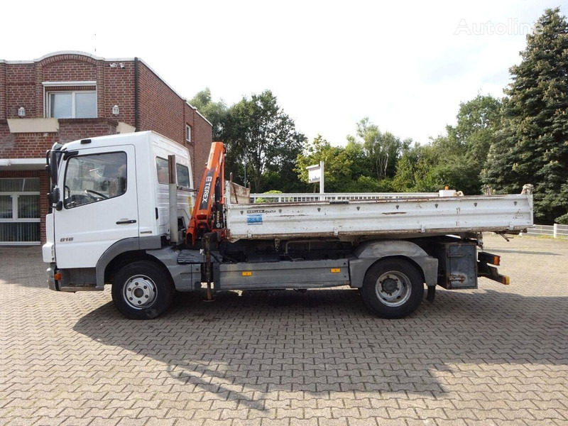 Mercedes-Benz Atego 818 - 3 way tipper+crane - قلابات, شاحنة كرين: صور 3 Mercedes-Benz Atego 818 - 3 way tipper+crane - قلابات, شاحنة كرين: صور 3