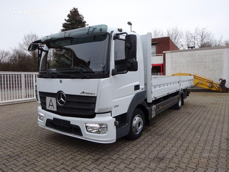 Mercedes-Benz Atego 818 - Flatbed - شاحنات مسطحة: صور 1 Mercedes-Benz Atego 818 - Flatbed - شاحنات مسطحة: صور 1