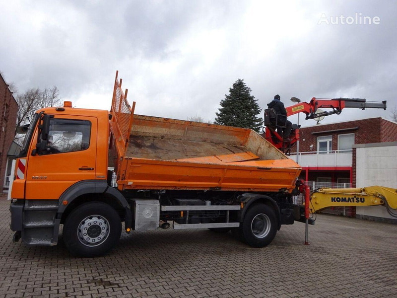 Mercedes-Benz Axor 1833 - 2 way tipper+crane - قلابات, شاحنة كرين: صور 3 Mercedes-Benz Axor 1833 - 2 way tipper+crane - قلابات, شاحنة كرين: صور 3