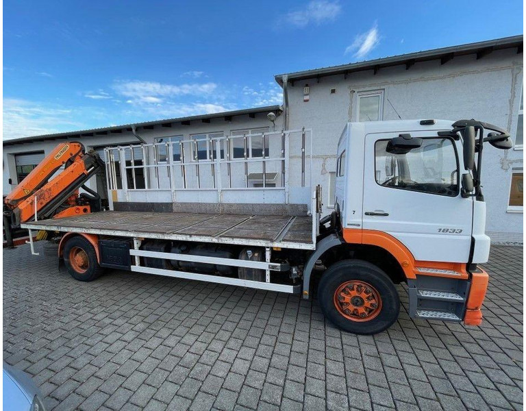 Mercedes-Benz Axor 1833 - شاحنات مسطحة, شاحنة كرين: صور 3 Mercedes-Benz Axor 1833 - شاحنات مسطحة, شاحنة كرين: صور 3