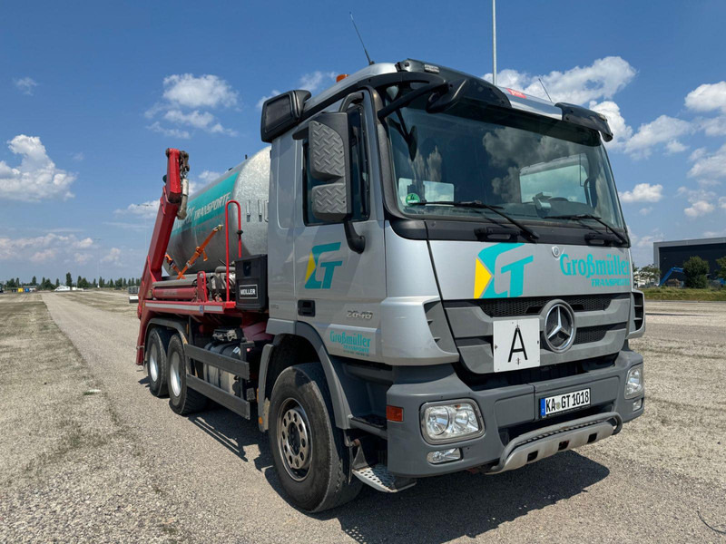 Mercedes-Benz MP 3 2648,6x4,voll-blatt-gefedert,Absetzer - شاحنات قابلة للفك شاحنة: صور 2 Mercedes-Benz MP 3 2648,6x4,voll-blatt-gefedert,Absetzer - شاحنات قابلة للفك شاحنة: صور 2