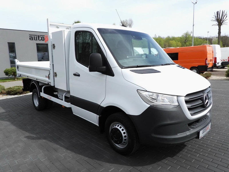 Mercedes-Benz SPRINTER 516 WYWROTKA TEMPOMAT BLIŹNIACZE KOŁA KLIMATYZACJA 160 - قلاب صغير: صور 4 Mercedes-Benz SPRINTER 516 WYWROTKA TEMPOMAT BLIŹNIACZE KOŁA KLIMATYZACJA 160 - قلاب صغير: صور 4