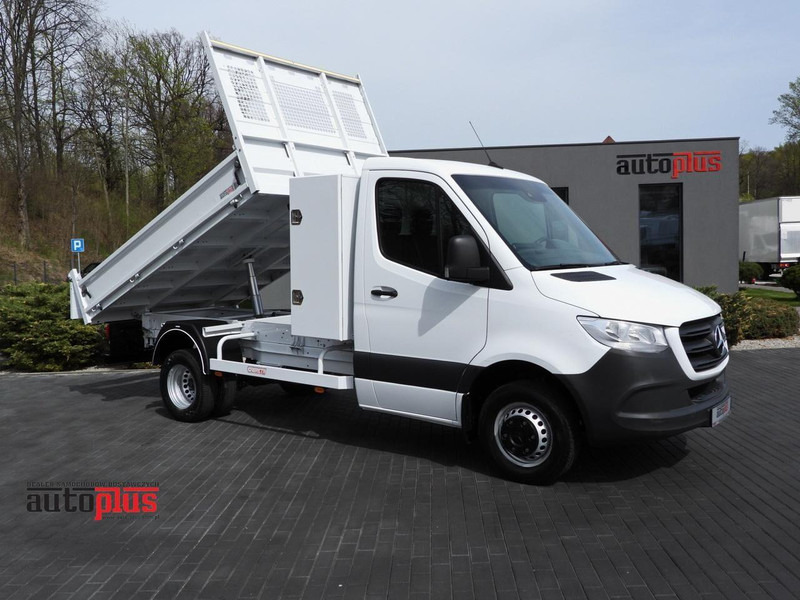 Mercedes-Benz SPRINTER 516 WYWROTKA TEMPOMAT BLIŹNIACZE KOŁA KLIMATYZACJA 160 - قلاب صغير: صور 1 Mercedes-Benz SPRINTER 516 WYWROTKA TEMPOMAT BLIŹNIACZE KOŁA KLIMATYZACJA 160 - قلاب صغير: صور 1