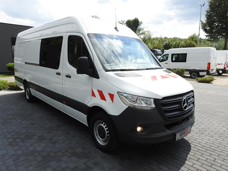 Mercedes-Benz SPRINTER FURGON BRYGADÓWKA 5 MIEJSC TEMPOMAT NAWIGACJA KLIMATYZ - حافلة صغيرة, ميكروباص: صور 4 Mercedes-Benz SPRINTER FURGON BRYGADÓWKA 5 MIEJSC TEMPOMAT NAWIGACJA KLIMATYZ - حافلة صغيرة, ميكروباص: صور 4
