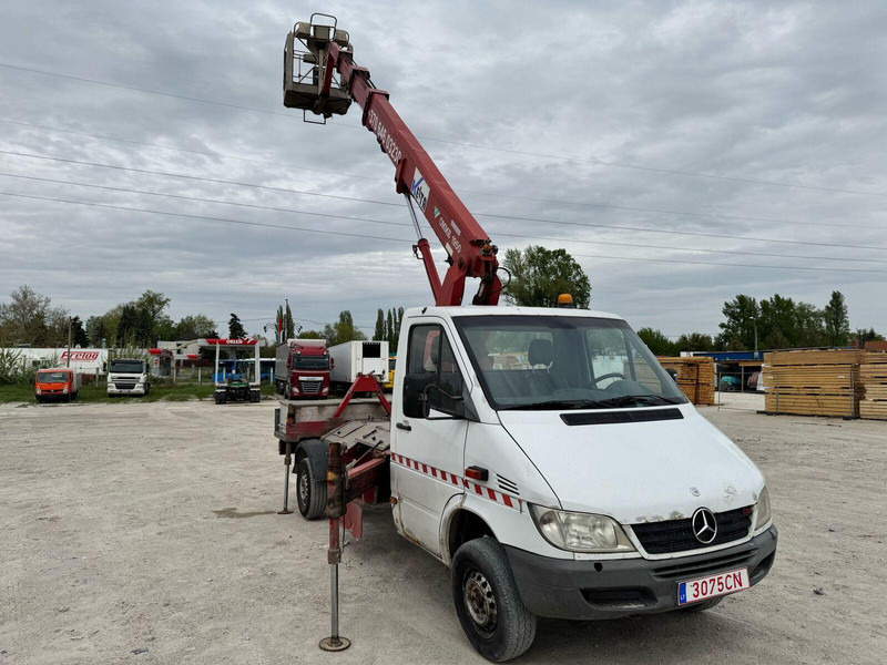 Mercedes-Benz Sprinter 311 - OMME 1950 - Lifting Basket - شاحنة, شاحنة كرين: صور 1 Mercedes-Benz Sprinter 311 - OMME 1950 - Lifting Basket - شاحنة, شاحنة كرين: صور 1