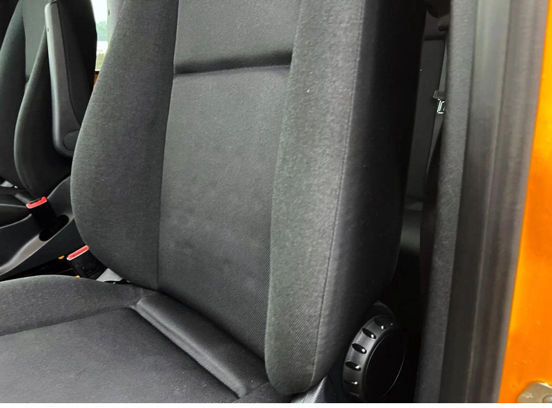 الشاحنات الصغيرة المسطحة, الشاحنات الصغيرة كابينة مزدوجة Mercedes-Benz Sprinter 314 CDI Doka Dubel Kabina 6-miejsc Jeden Właściciel Imp: صور 9 الشاحنات الصغيرة المسطحة, الشاحنات الصغيرة كابينة مزدوجة Mercedes-Benz Sprinter 314 CDI Doka Dubel Kabina 6-miejsc Jeden Właściciel Imp: صور 9