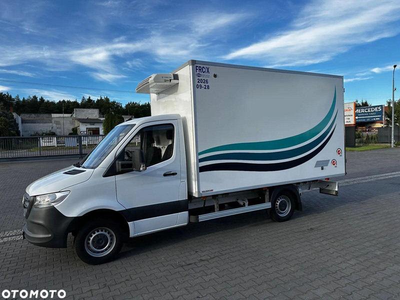 Mercedes-Benz Sprinter 314 CDI EURO 6D REFRIGERATOR BODY 1.HAND V300 MAX - الشاحنات الصغيرة المبردة: صور 2 Mercedes-Benz Sprinter 314 CDI EURO 6D REFRIGERATOR BODY 1.HAND V300 MAX - الشاحنات الصغيرة المبردة: صور 2