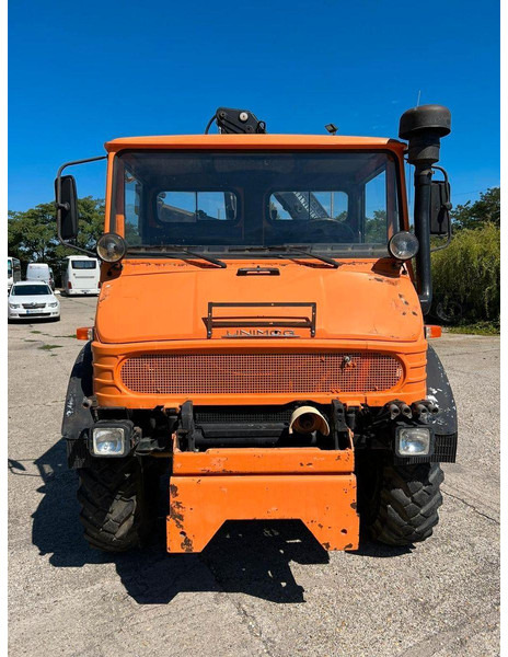 Mercedes-Benz UNIMOG - جرار بعجلتين: صور 4 Mercedes-Benz UNIMOG - جرار بعجلتين: صور 4