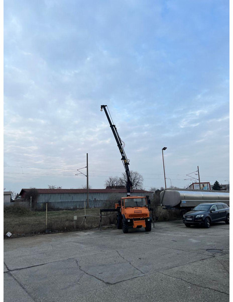 Mercedes-Benz UNIMOG - جرار بعجلتين: صور 3 Mercedes-Benz UNIMOG - جرار بعجلتين: صور 3