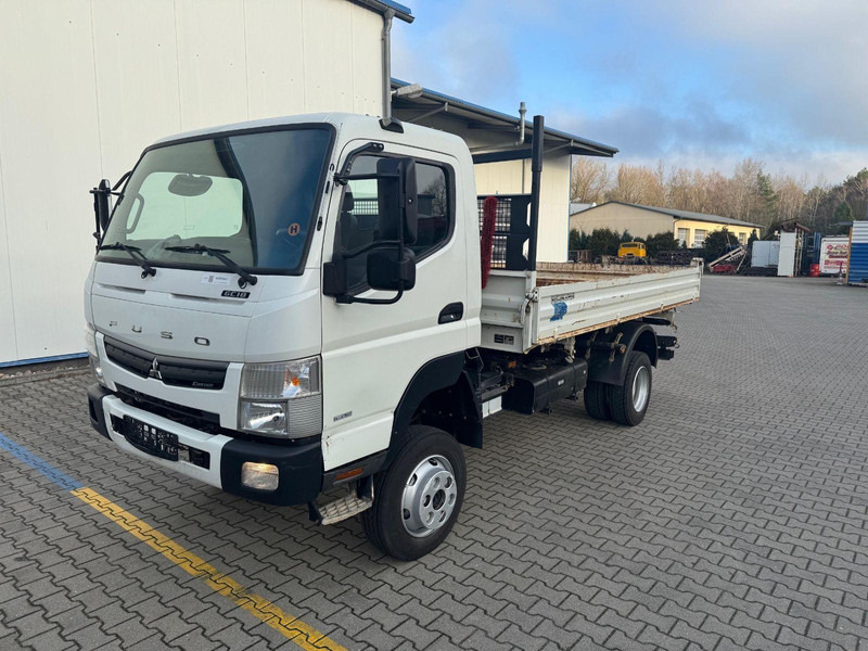 Mitsubishi FUSO 7 C 18 AK 4x4 3-Way Tipper - قلابات: صور 1 Mitsubishi FUSO 7 C 18 AK 4x4 3-Way Tipper - قلابات: صور 1