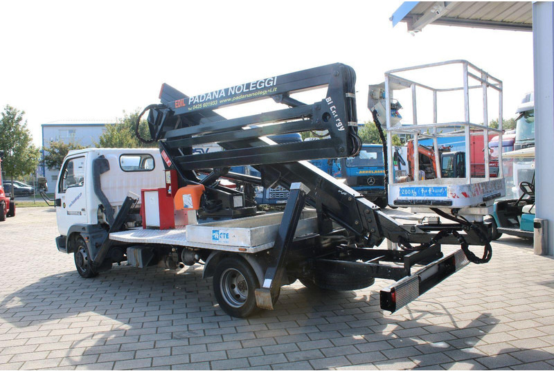 Nissan Cabstar E 120 Sequani Z20 - 20 meter - شاحنة, شاحنة كرين: صور 4 Nissan Cabstar E 120 Sequani Z20 - 20 meter - شاحنة, شاحنة كرين: صور 4