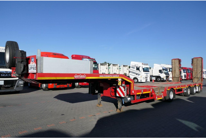 Nooteboom NISKOPODWOZIE LAWETA / 4 OSIOWA / DMC: 73500 KG / NAJAZDY HYDRAU - عربة مسطحة منخفضة نصف مقطورة: صور 4 Nooteboom NISKOPODWOZIE LAWETA / 4 OSIOWA / DMC: 73500 KG / NAJAZDY HYDRAU - عربة مسطحة منخفضة نصف مقطورة: صور 4