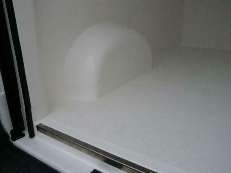 Peugeot Boxer BlueHDI 35 L2H2 Hűtős furgon Frigosoft 4500 - الشاحنات الصغيرة المبردة: صور 3 Peugeot Boxer BlueHDI 35 L2H2 Hűtős furgon Frigosoft 4500 - الشاحنات الصغيرة المبردة: صور 3