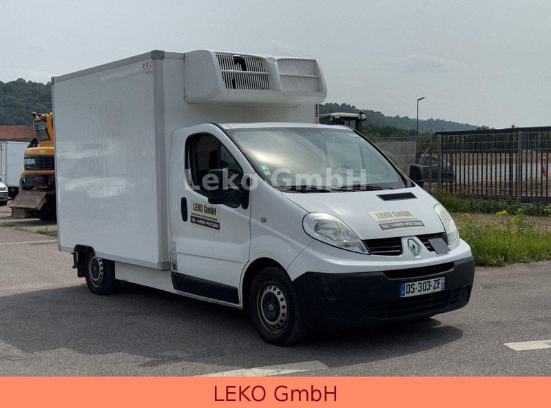 Renault Trafic 2,0 - الشاحنات الصغيرة المبردة: صور 1 Renault Trafic 2,0 - الشاحنات الصغيرة المبردة: صور 1